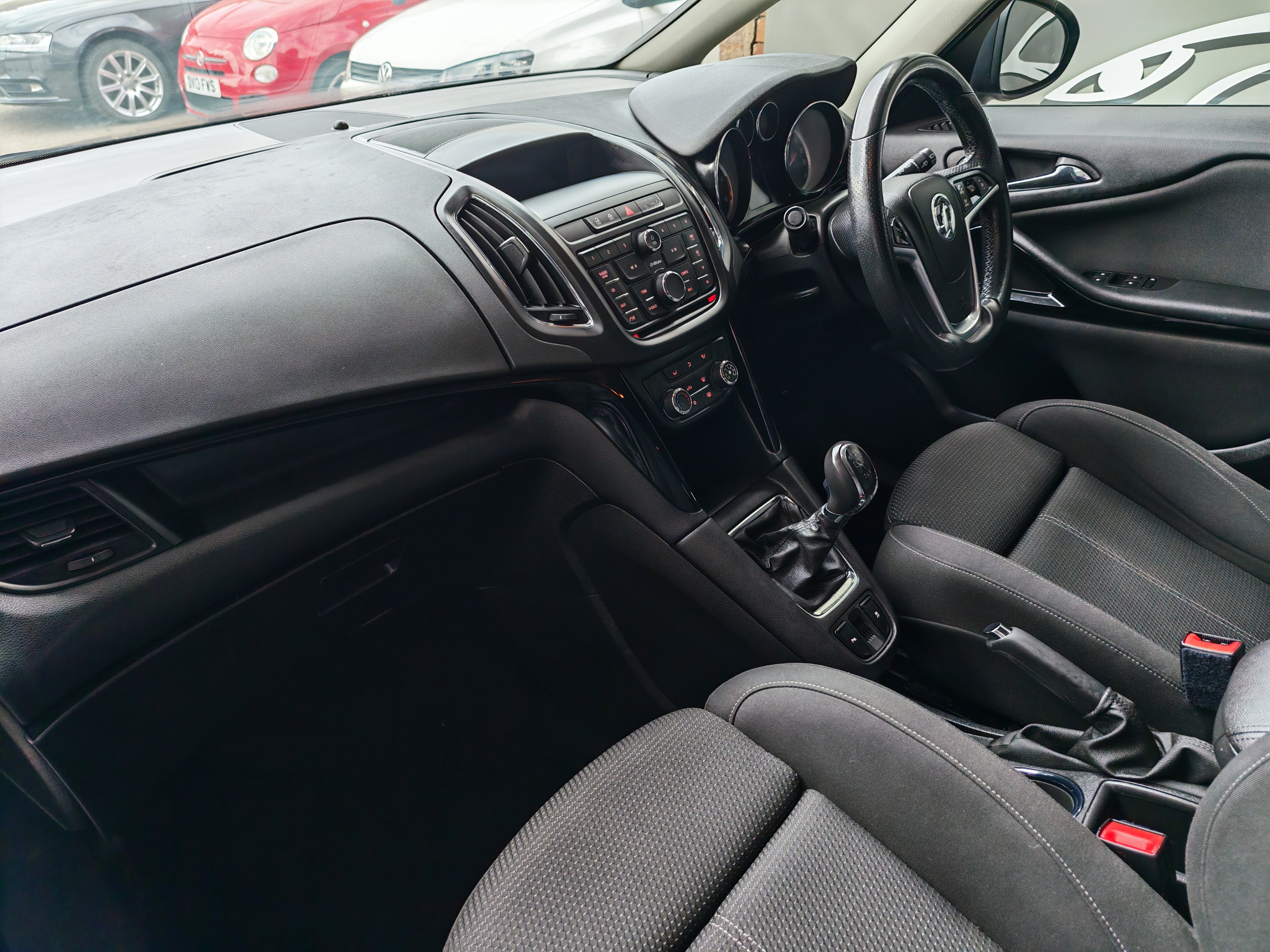 Vauxhall Zafira Tourer SRi