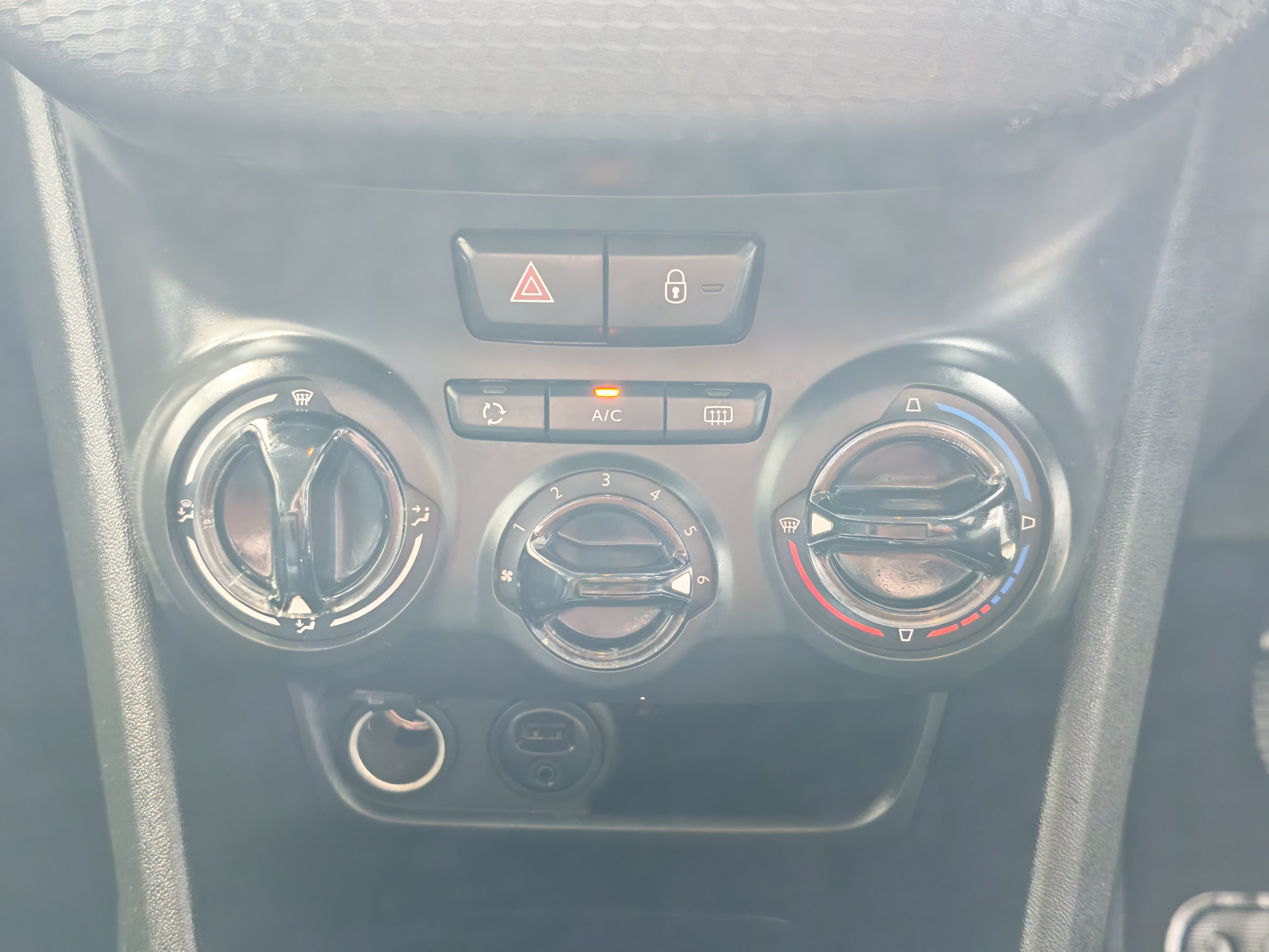 Peugeot 208 Active