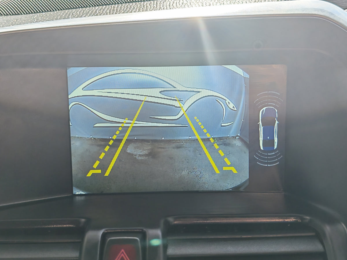 Volvo XC-40 R-Design Nav