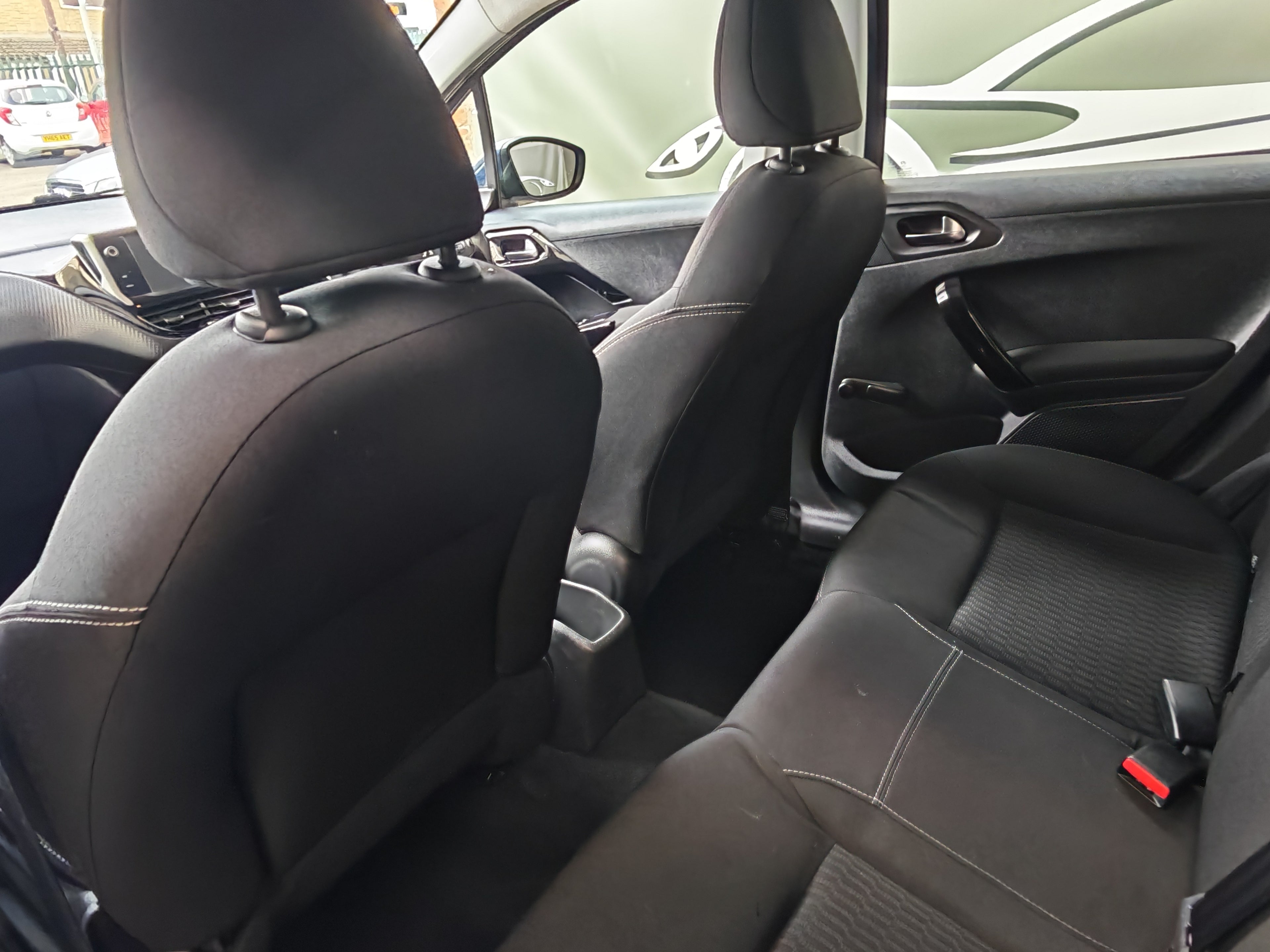 Peugeot 208 Active