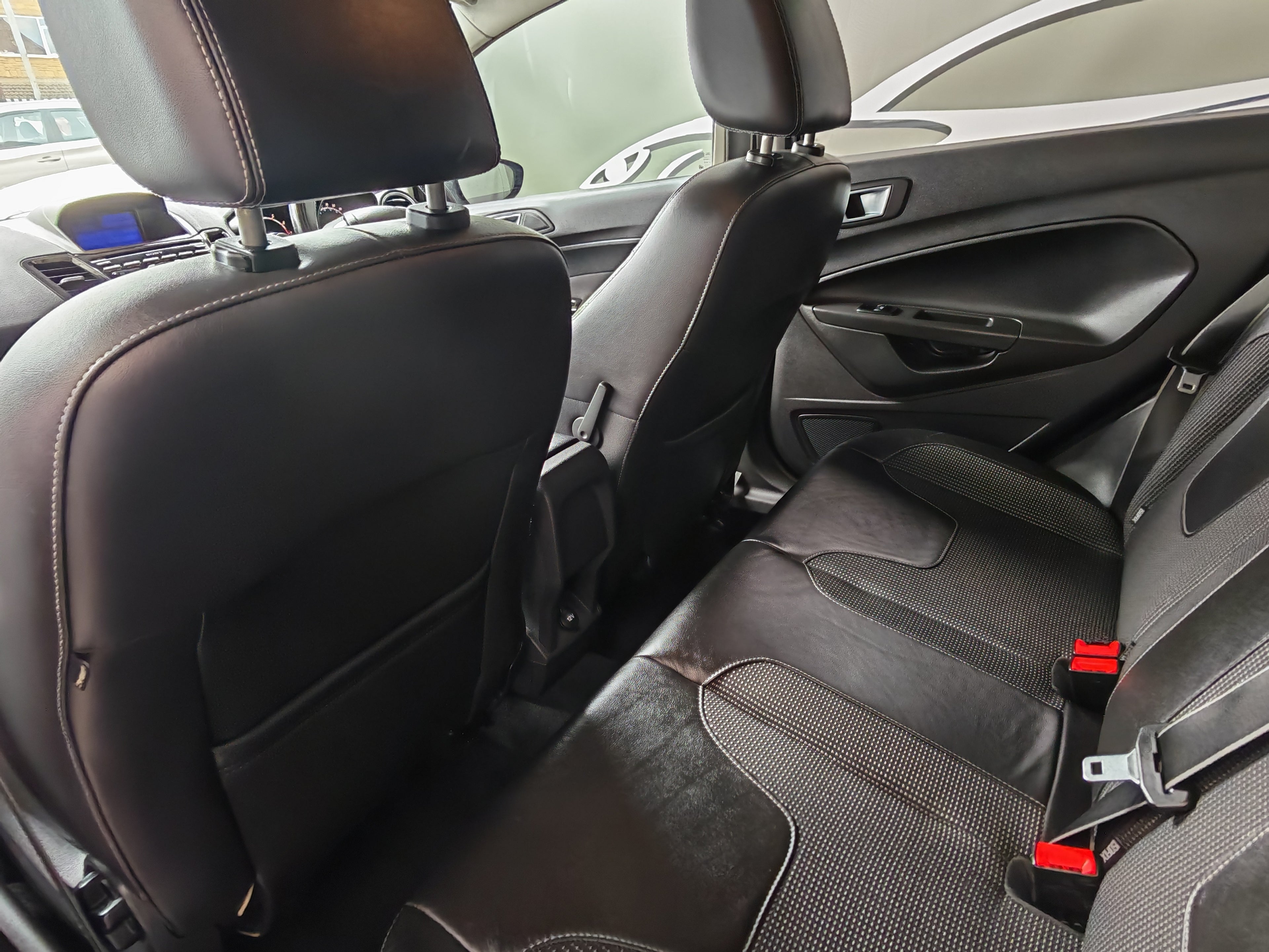 Ford Fiesta Titanium X