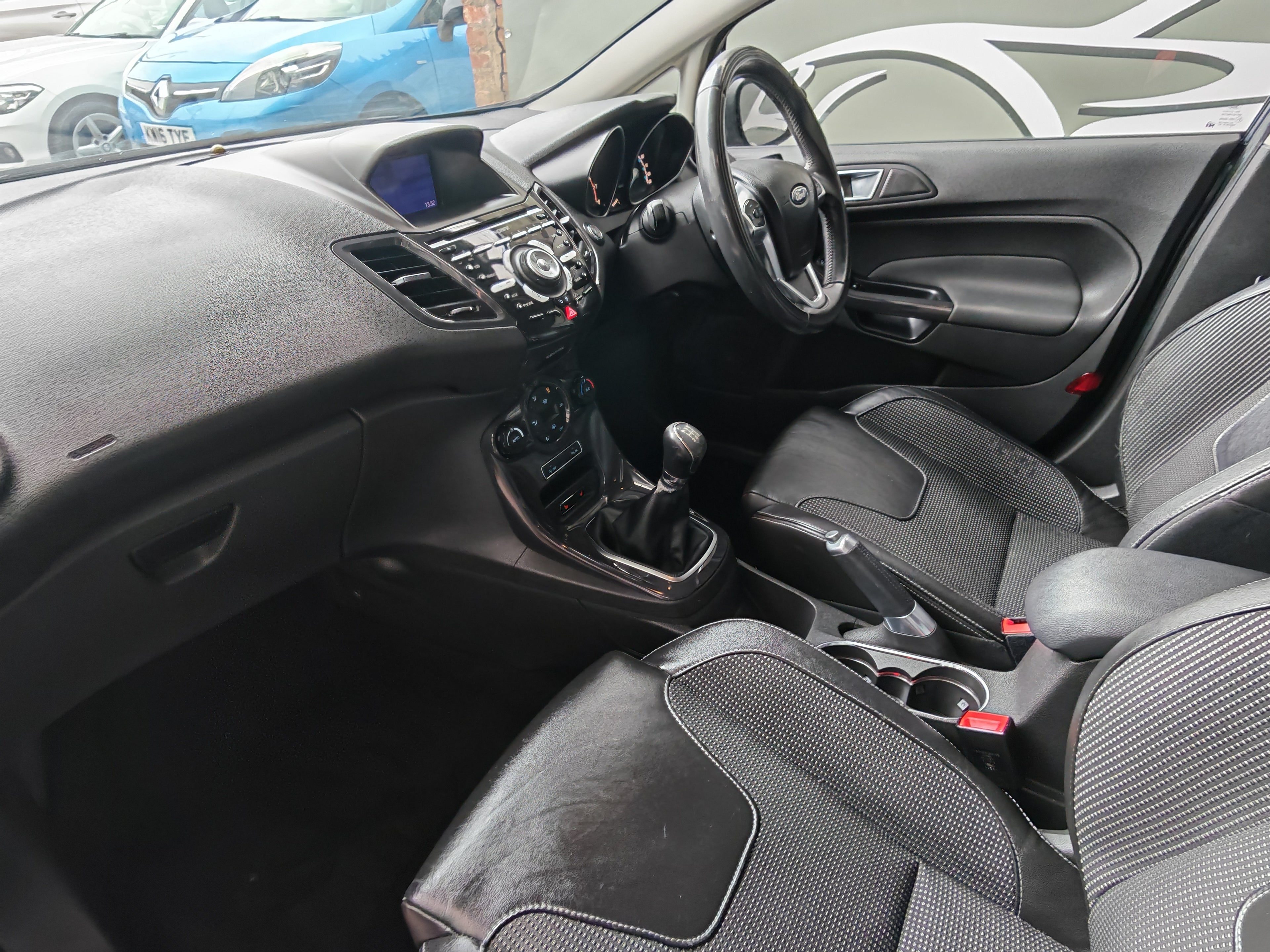 Ford Fiesta Titanium X