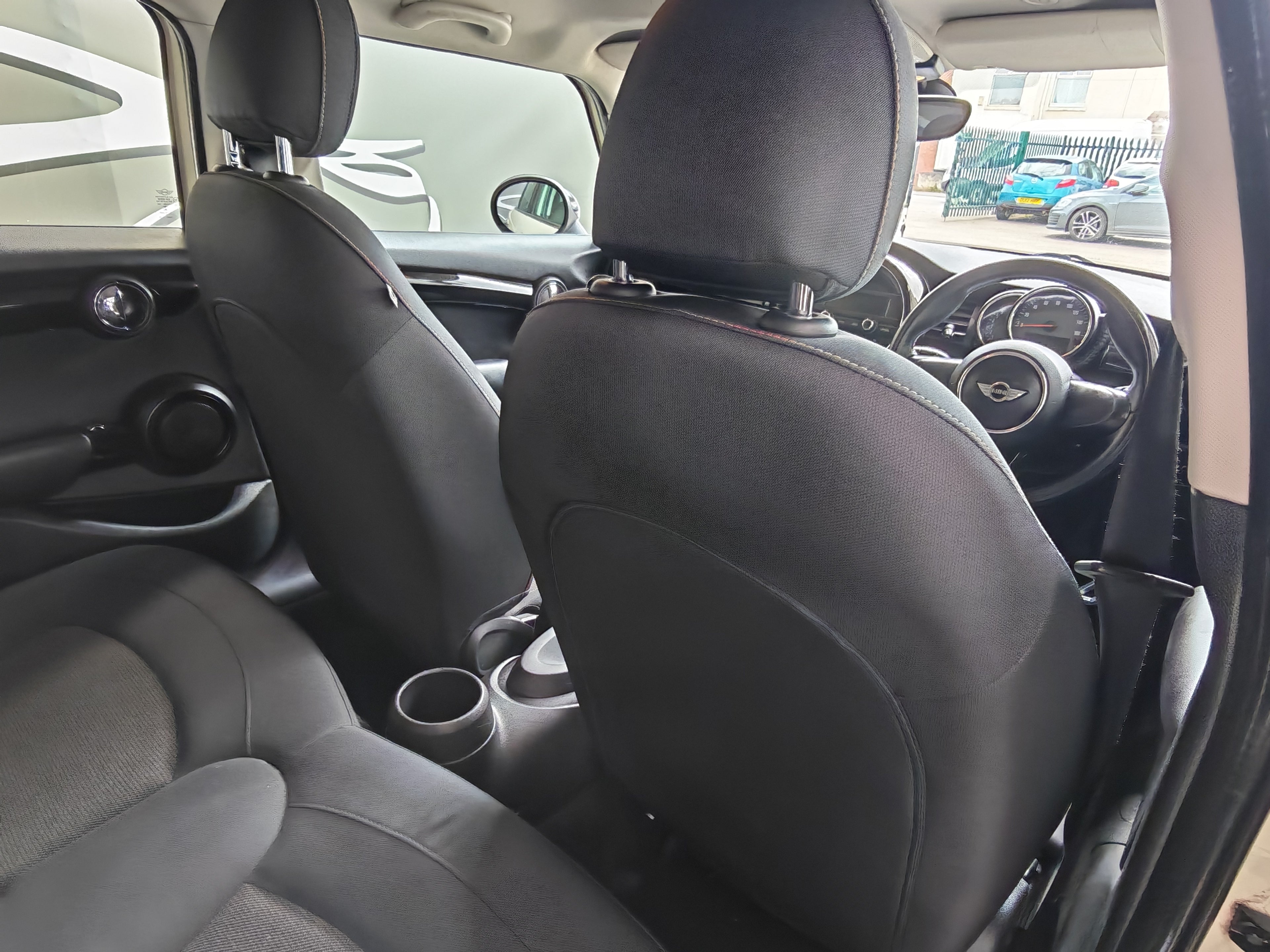 Mini Cooper Hatch