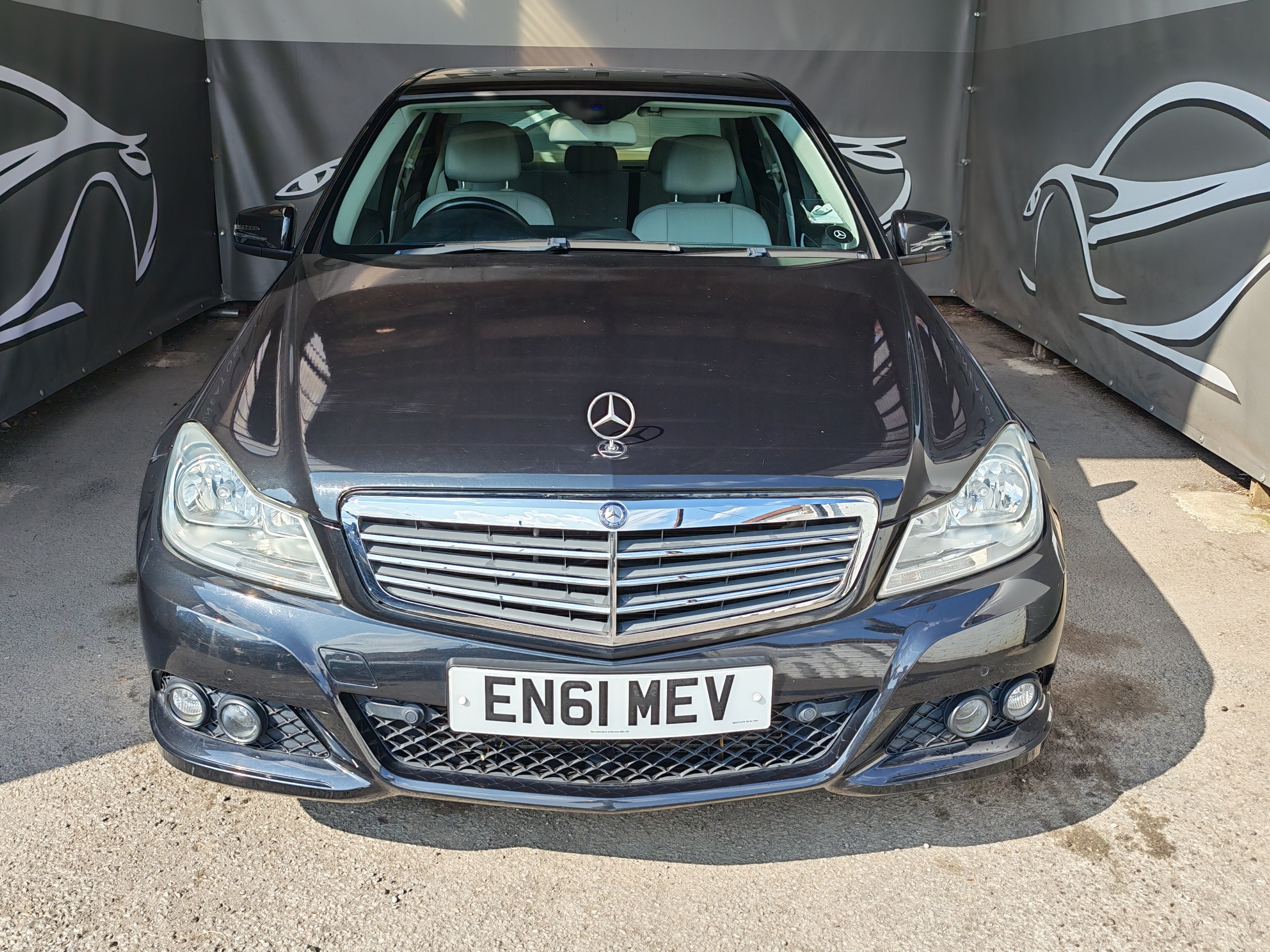 Mercedes Benz C-Class SE