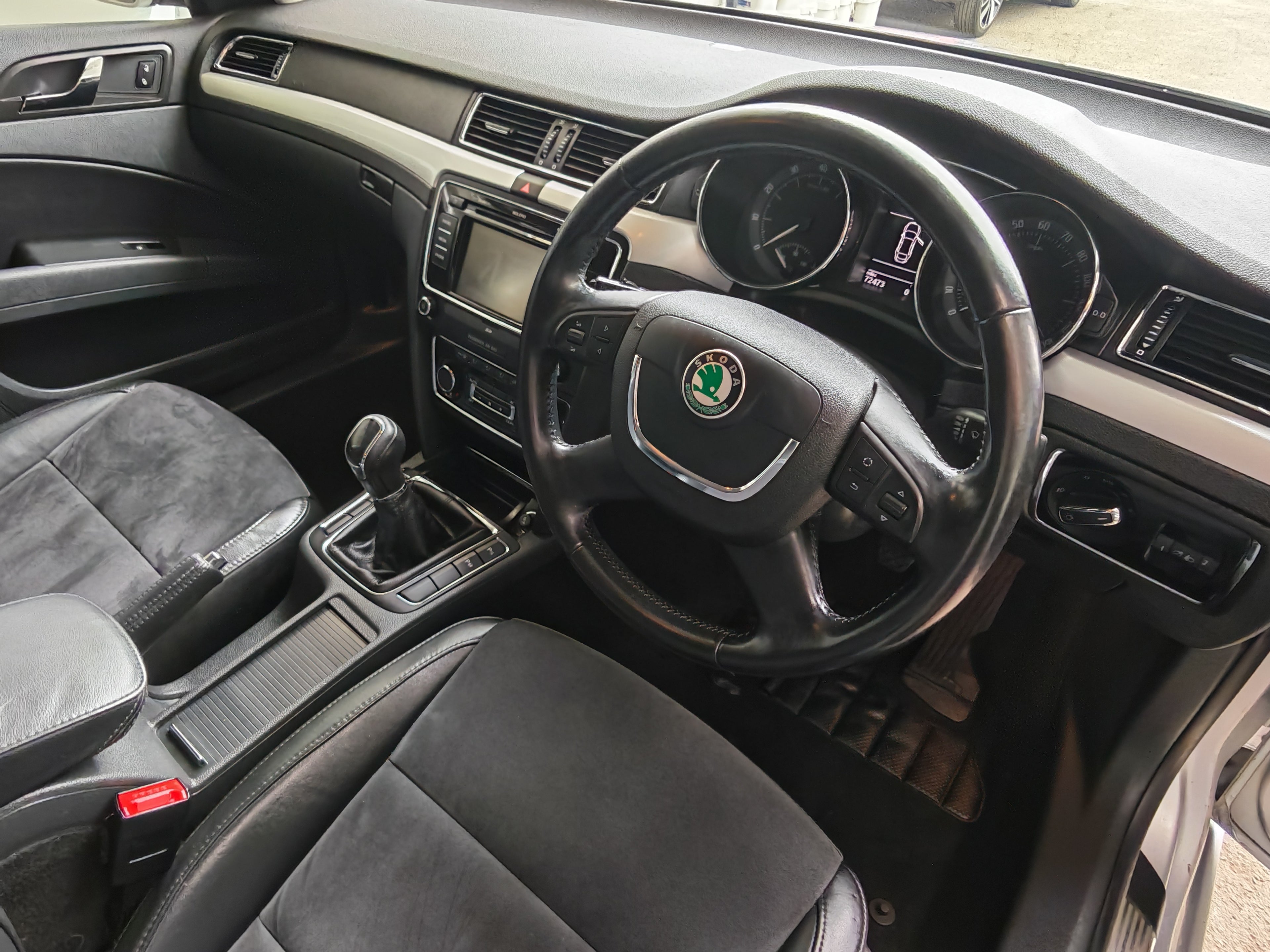 Skoda Superb SE