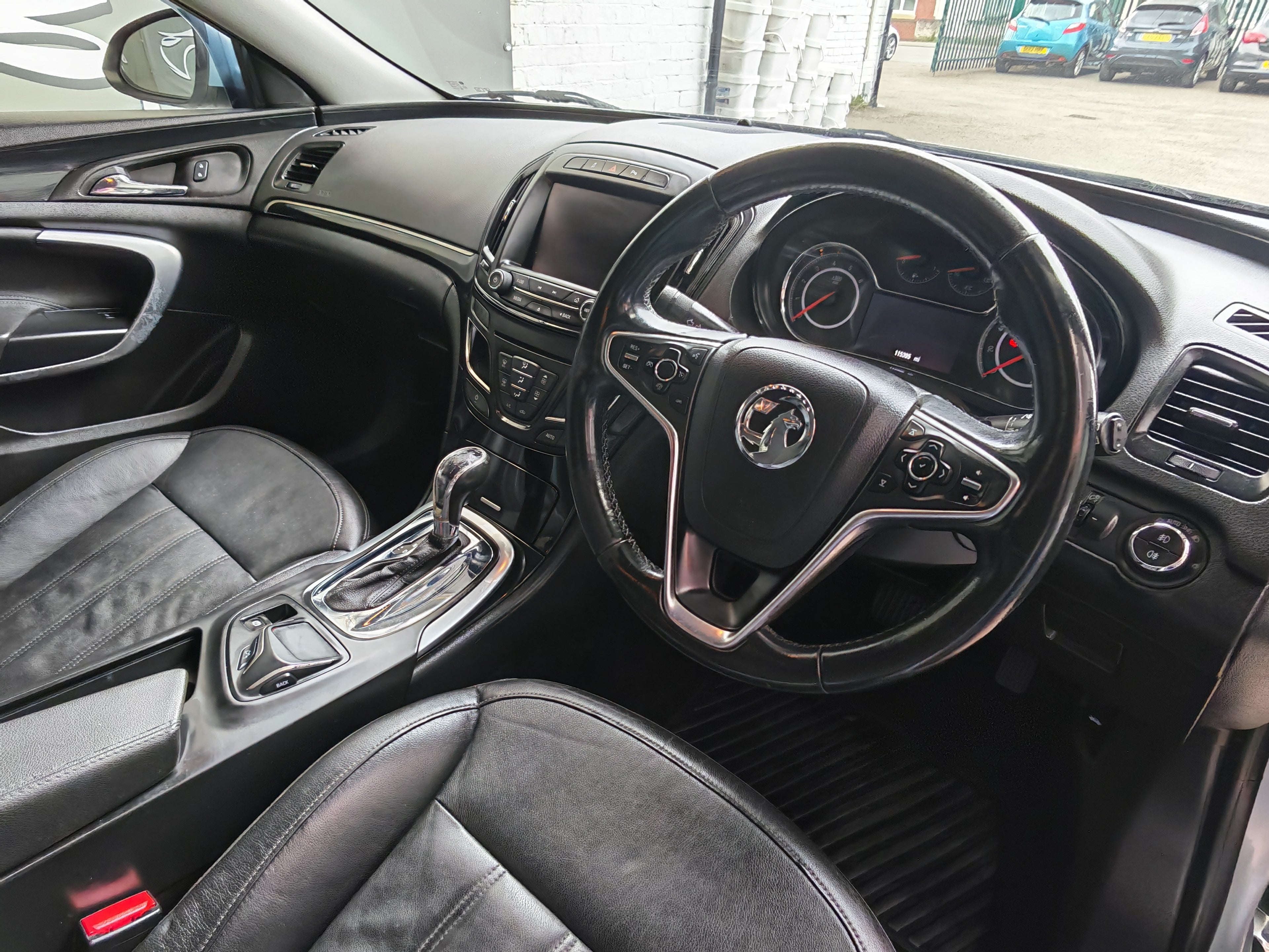 Vauxhall Insignia Elite Nav