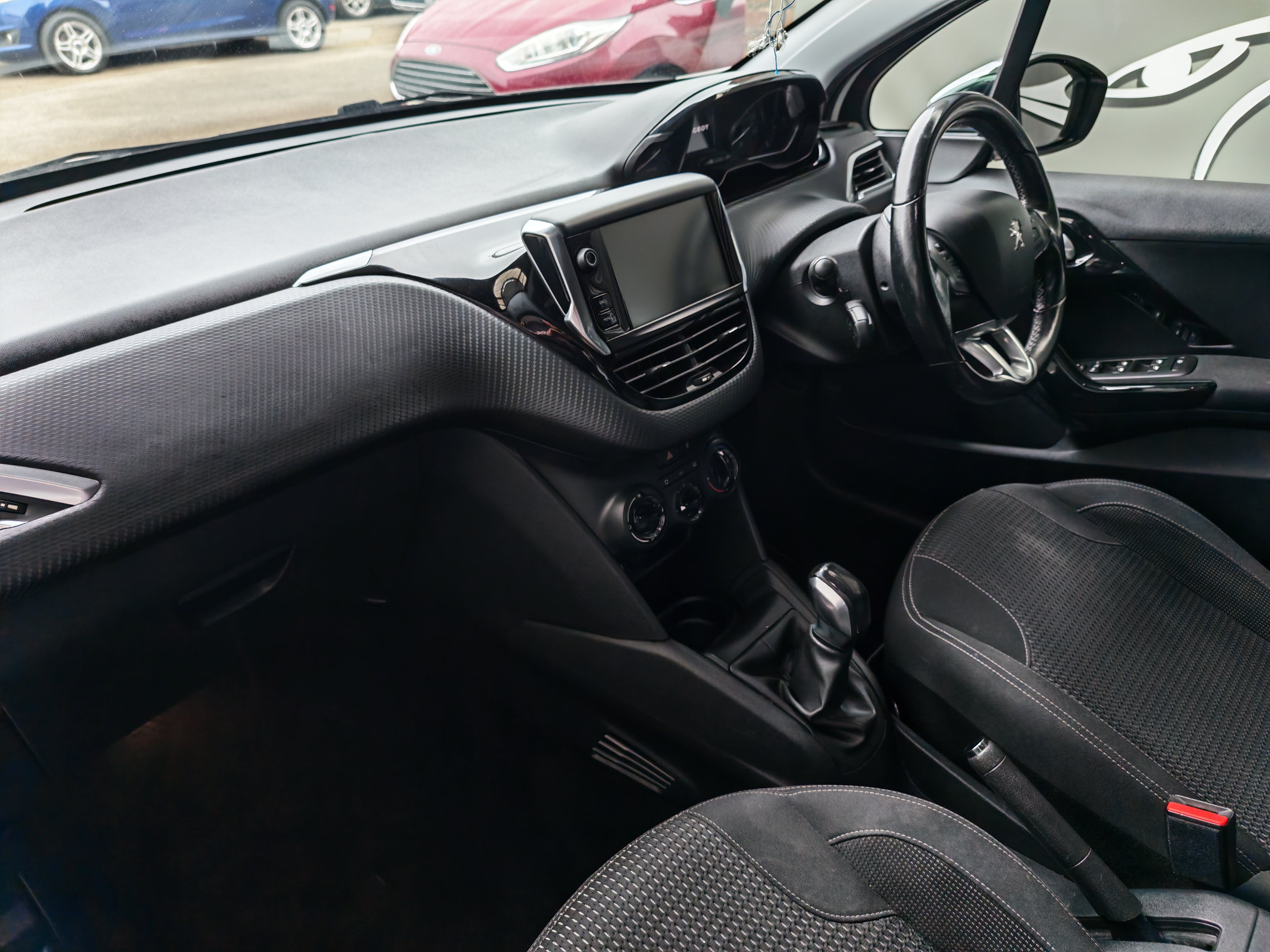 Peugeot 208 Allure Premium