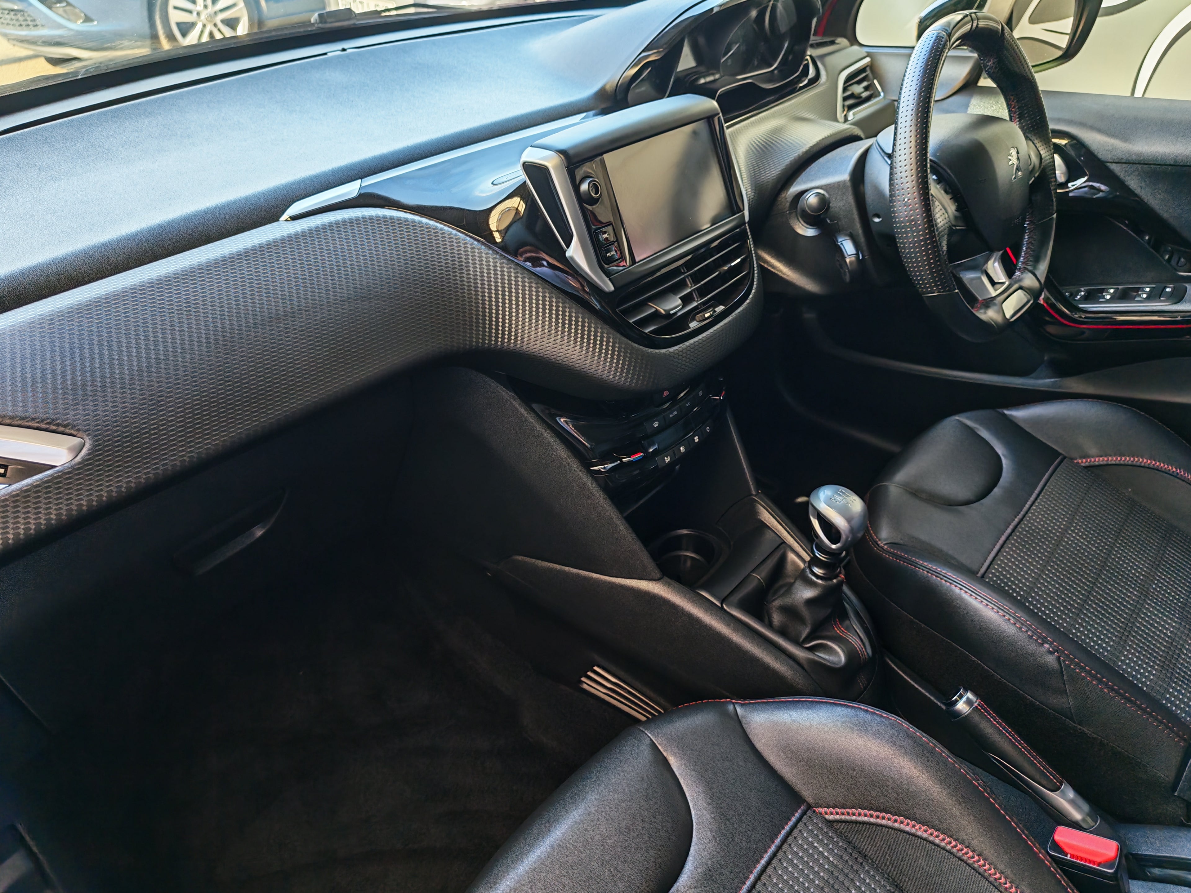Peugeot 208 GT Line