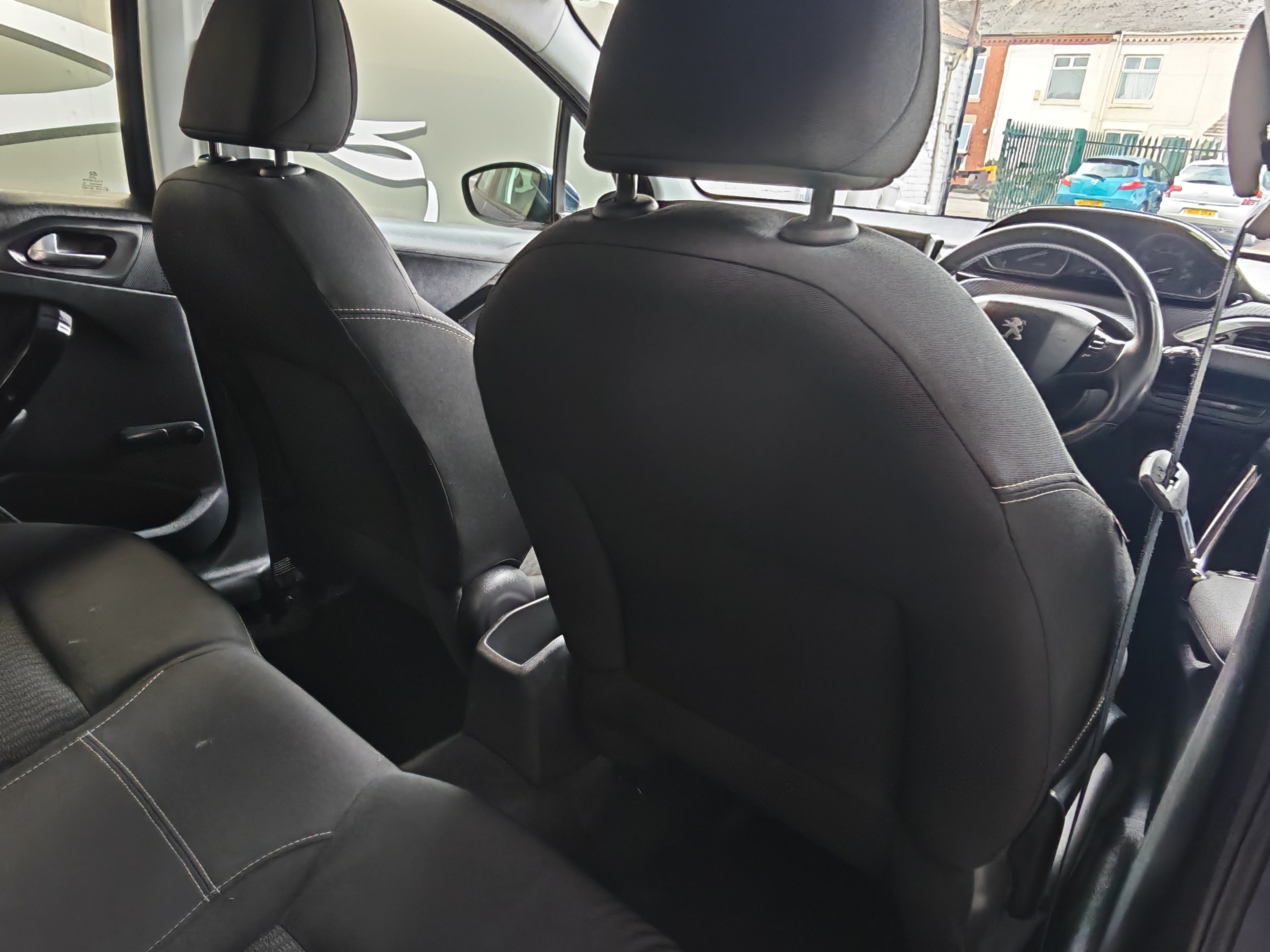 Peugeot 208 Active
