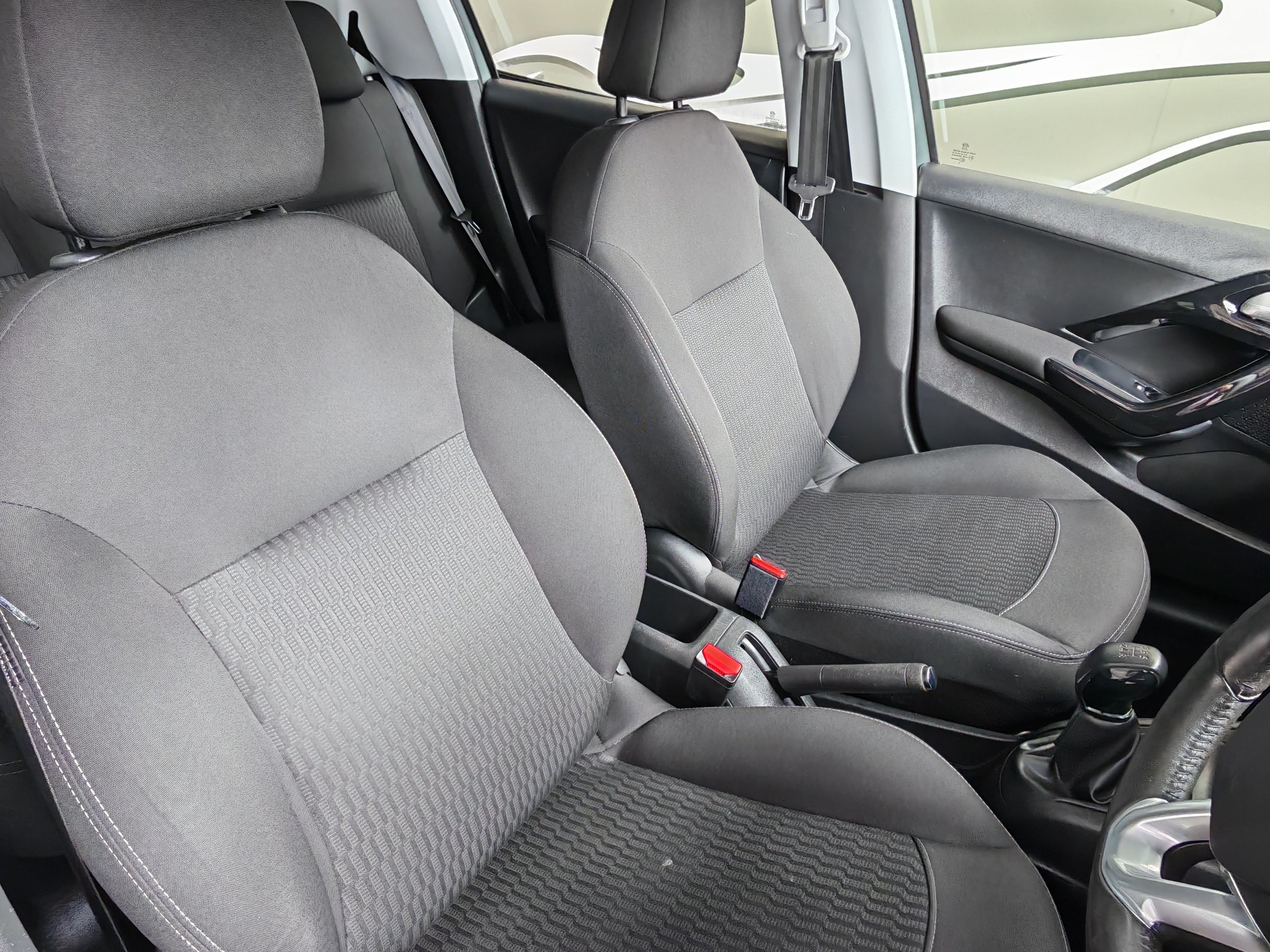 Peugeot 208 Active