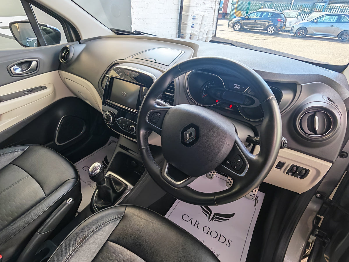 Renault Captur Signature X Nav
