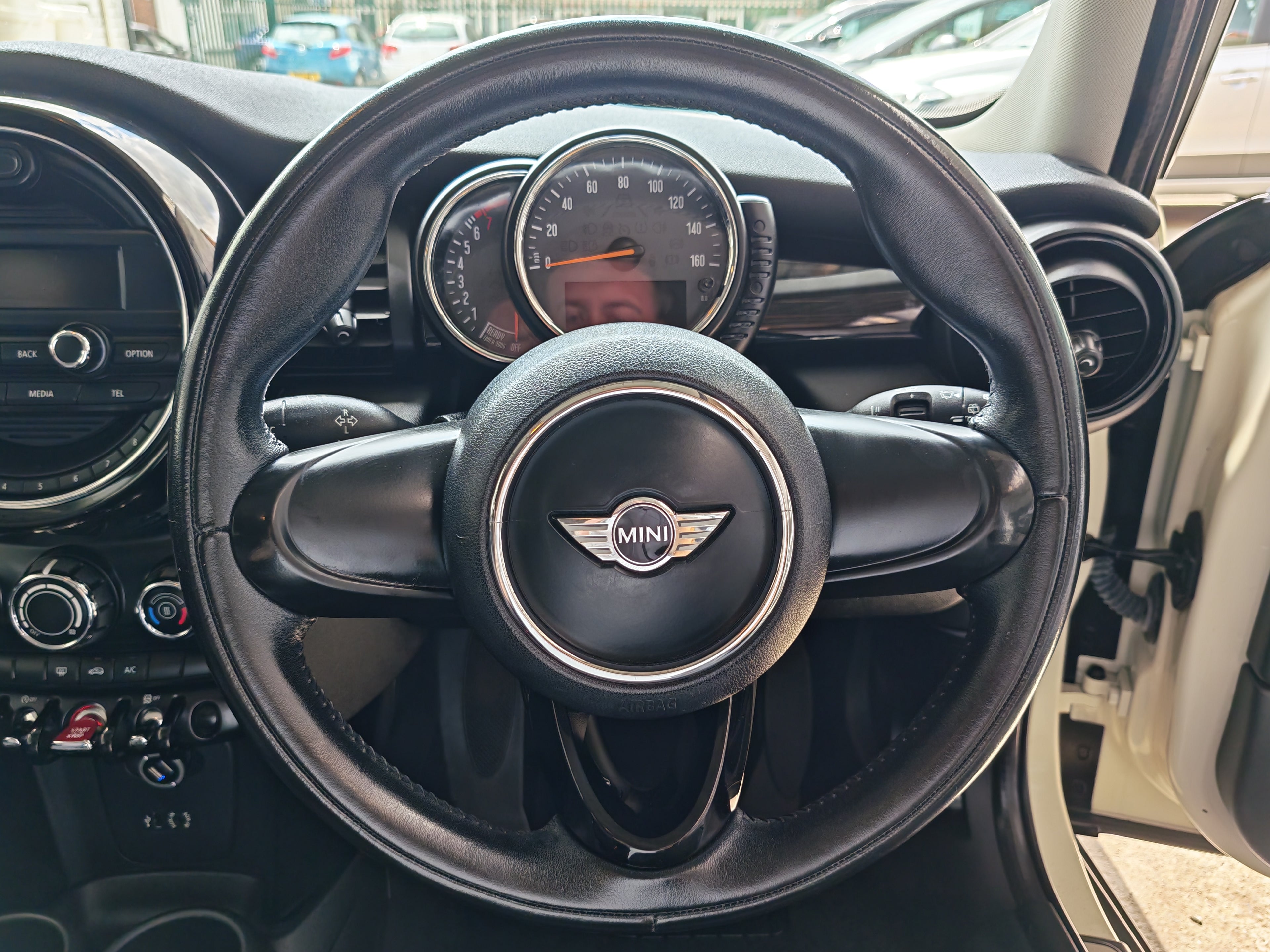 Mini Cooper Hatch